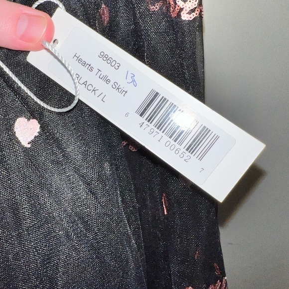 NWT Zero Degrees Celsius Ladies Tulle Sequin Love Hearts Skirt Size XS - Picture 4 of 8